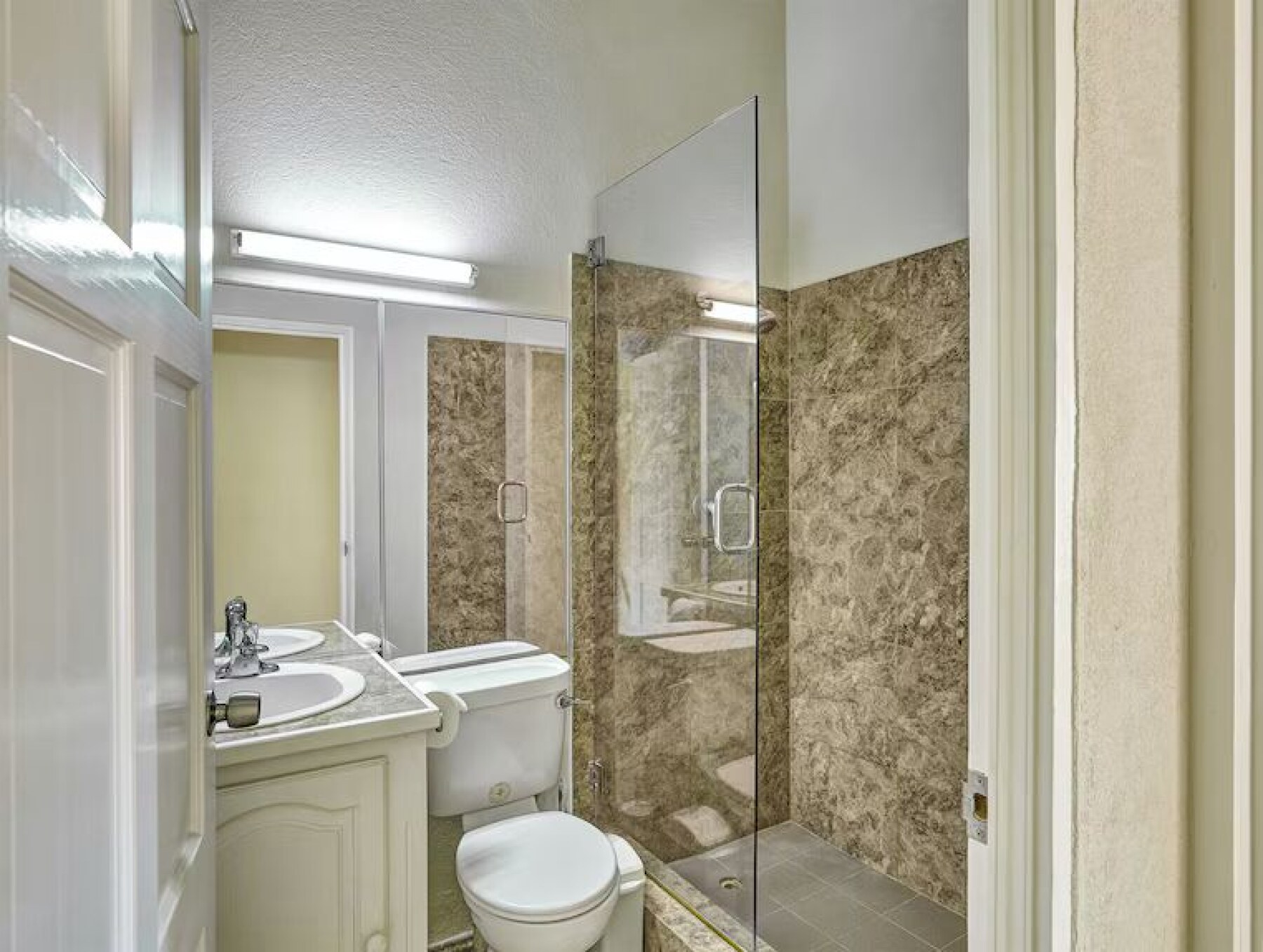 Polamar gardens shower room