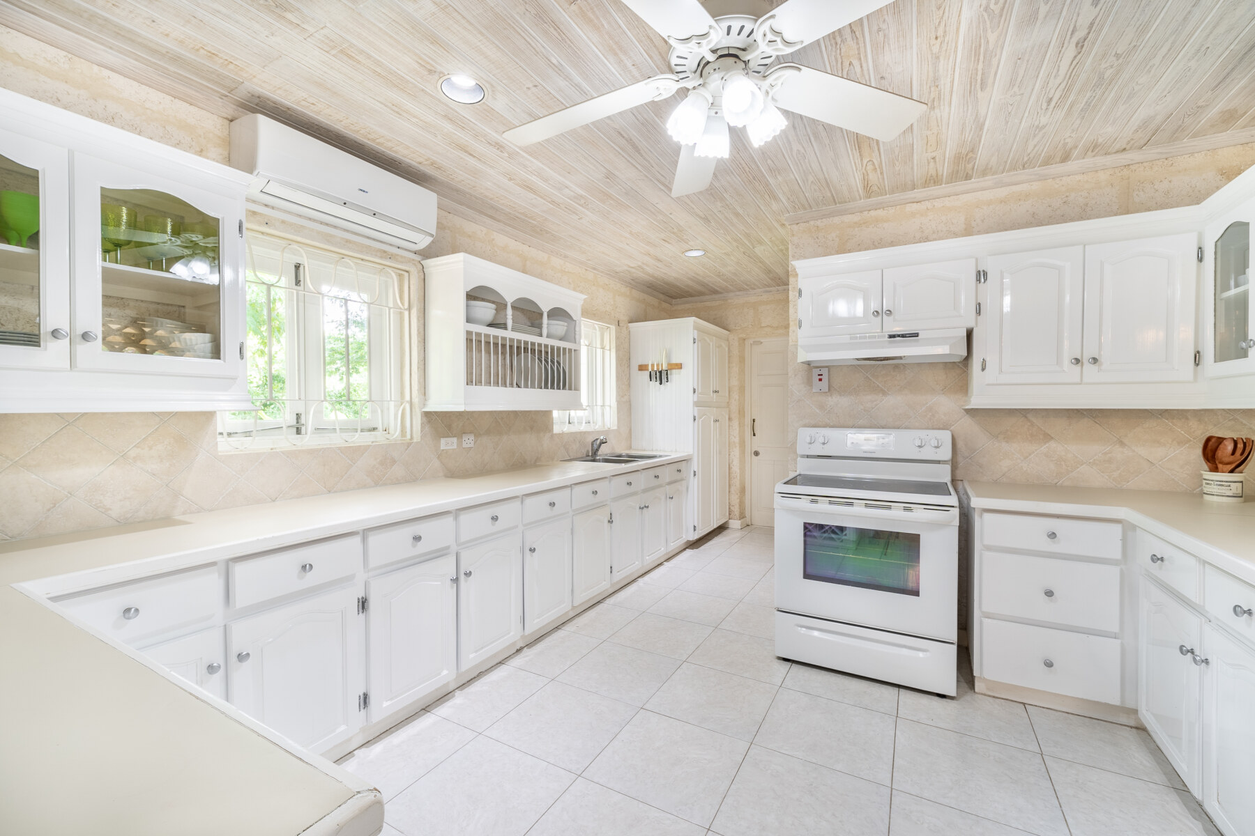 Sandy Lane Franklins House kitchen