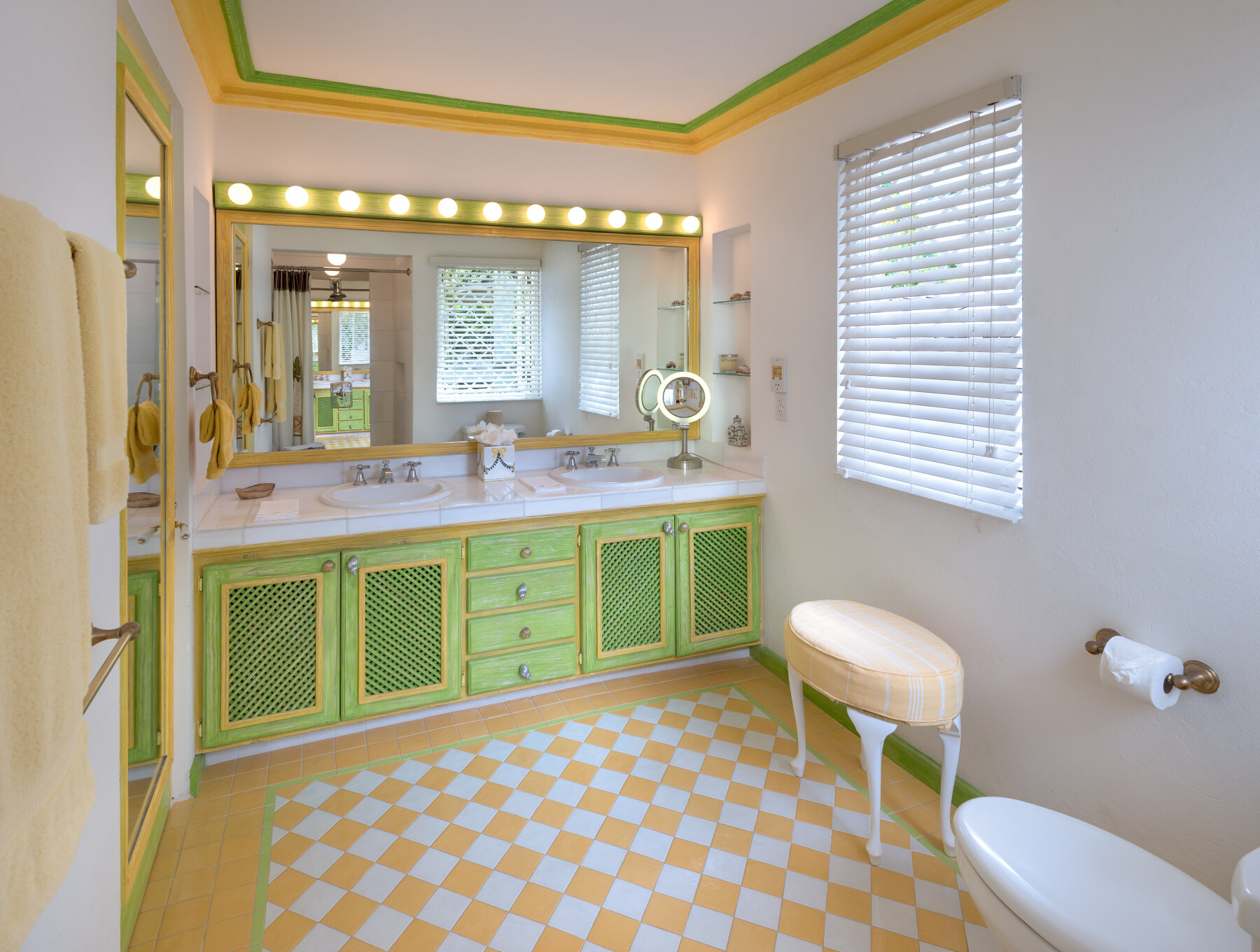 Sandy Lane Evergreen bathroom 1