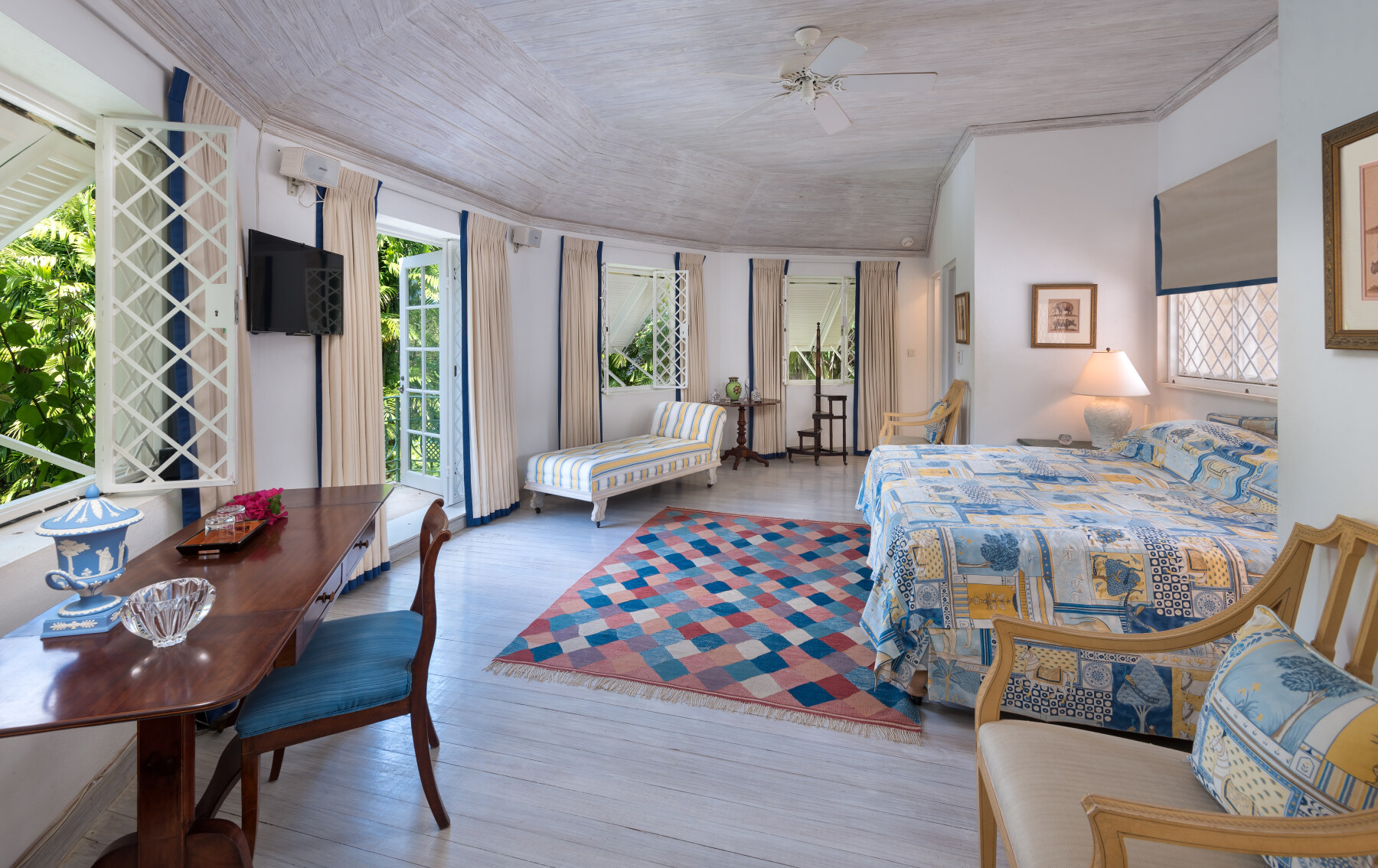 Sandy Lane Evergreen bedroom 1
