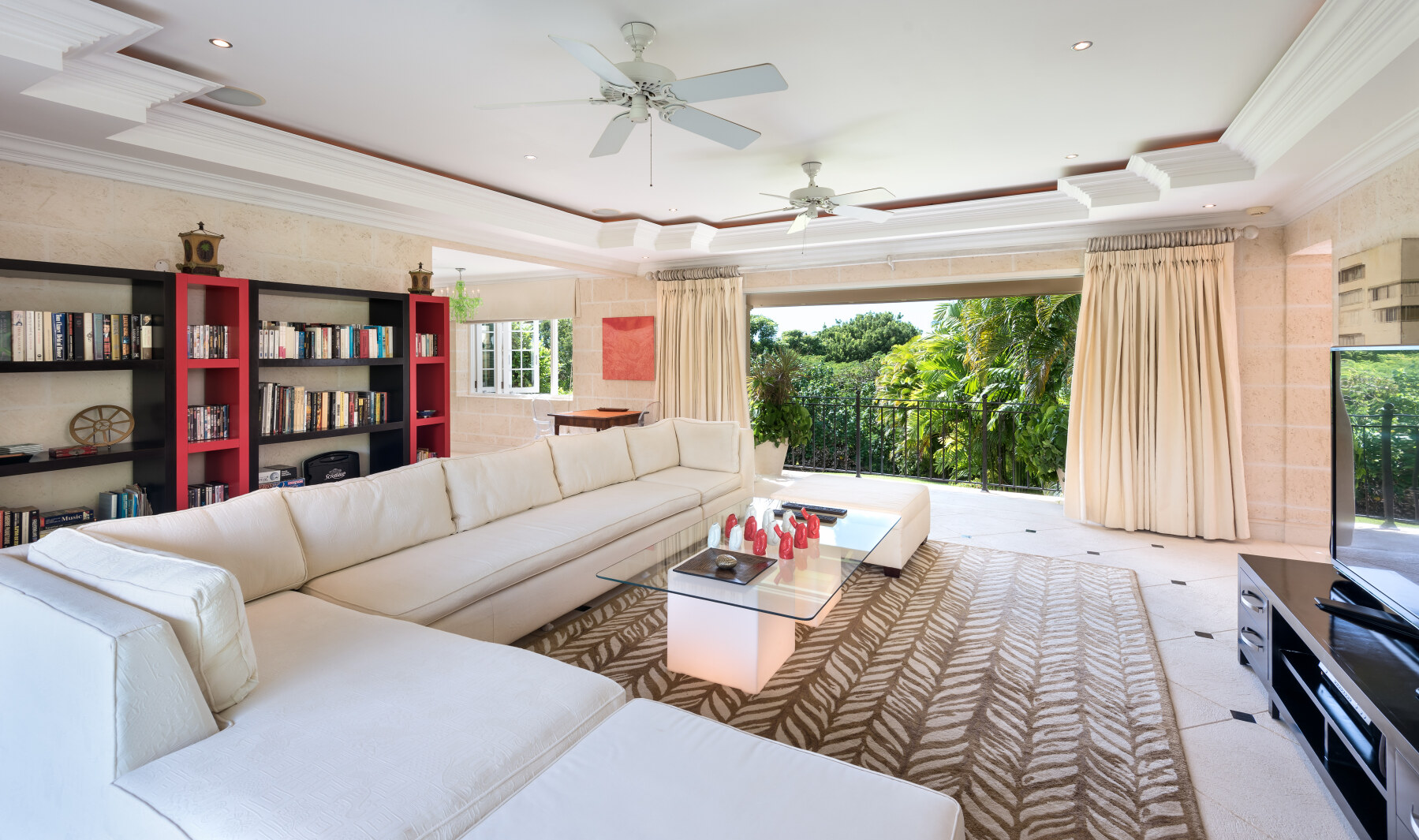 Sandy Lane Evergreen family room
