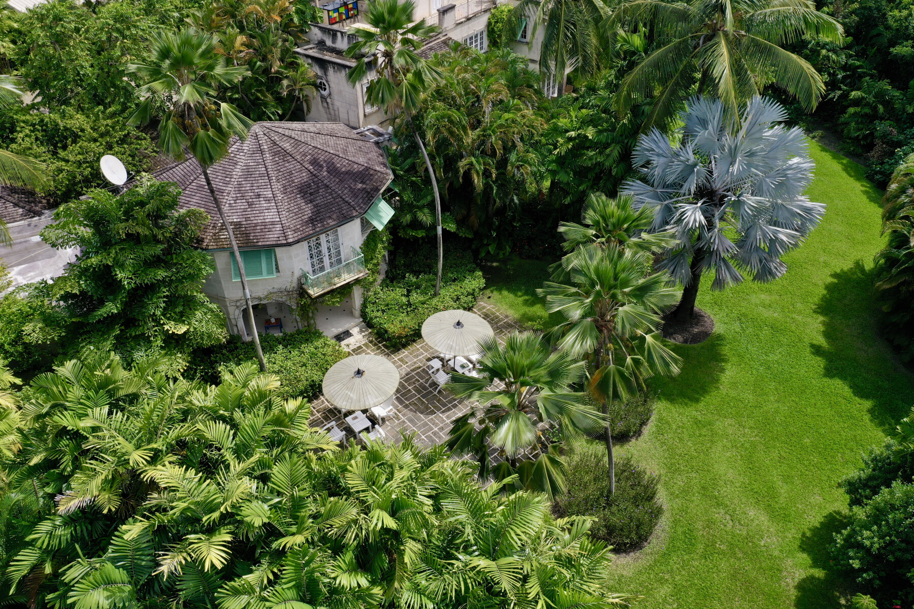 Sandy Lane Evergreen garden drone shot