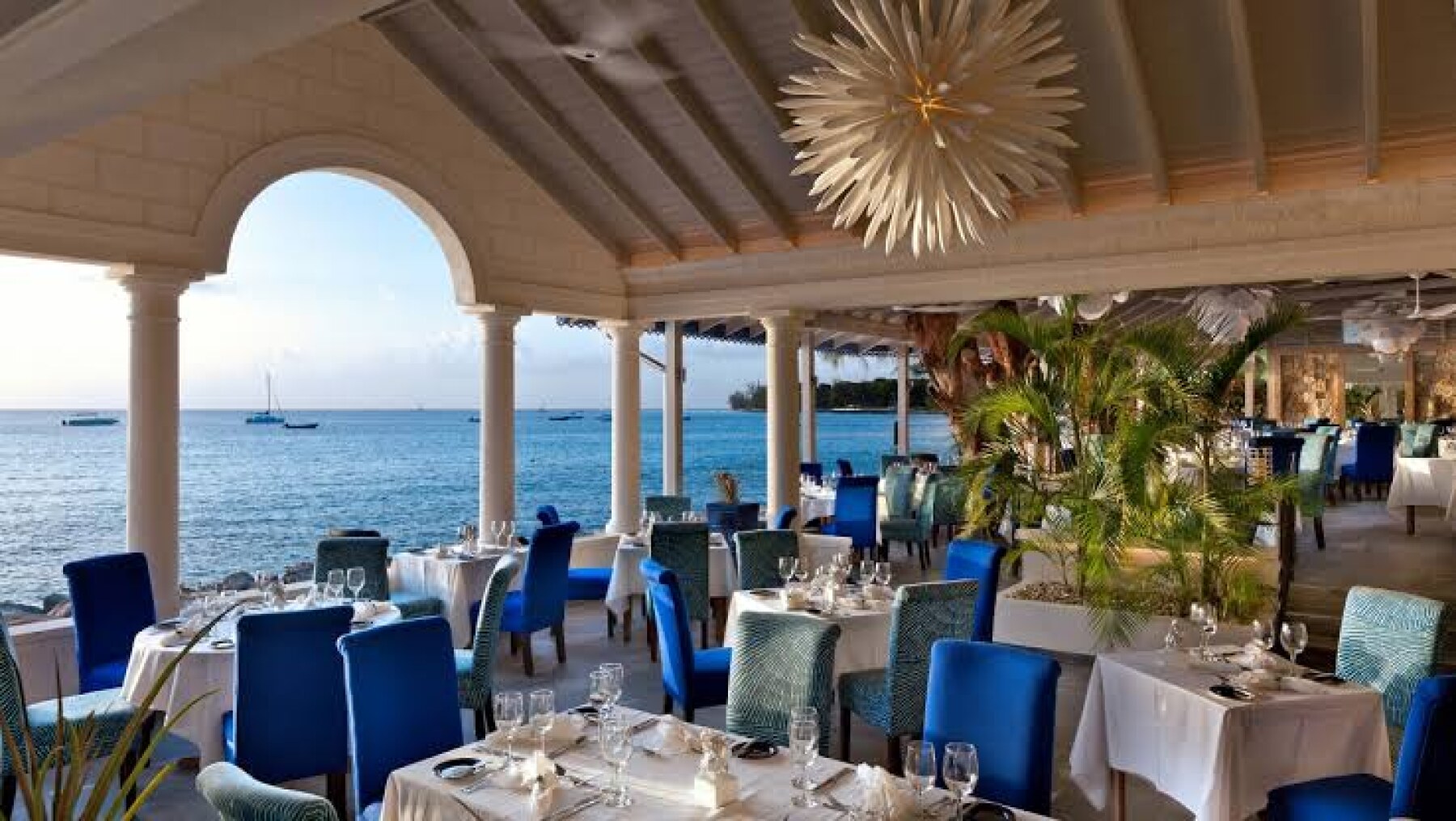 Tides restaurant holetown