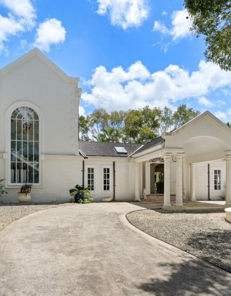 Casa caoba sandy lane
